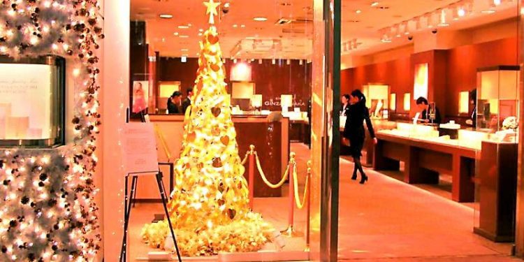 6 home improvement ideas that won’t break the bank this Christmas