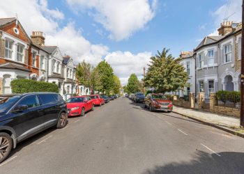 Smart strategies for selling period homes in Clapham
